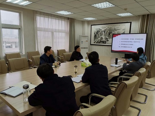 威尼斯人平台(中国)唯一官方网站
召开党委理论中心组学习会议暨2019年度意识形态工作专题会
