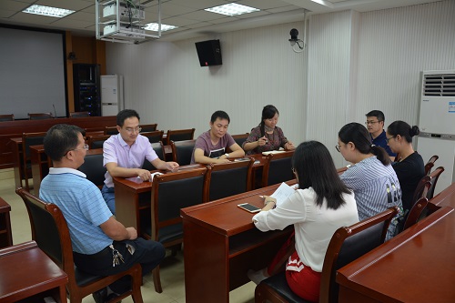 威尼斯人平台(中国)唯一官方网站
教工党支部开展习近平总书记“7. 26”讲话精神学习研讨活动