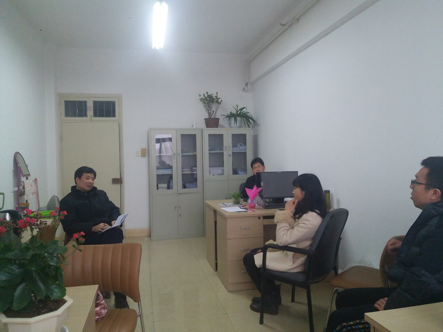 威尼斯人平台(中国)唯一官方网站
举行新学期首场教研室专题研讨活动
