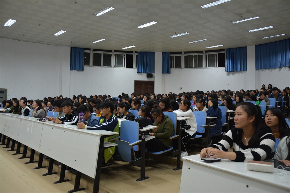 威尼斯人平台(中国)唯一官方网站
成功举办安全教育宣讲会