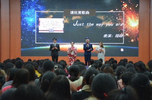 威尼斯人平台(中国)唯一官方网站
“樱邀而来，语梦同行”漾年华外语文化节晚会华丽上演