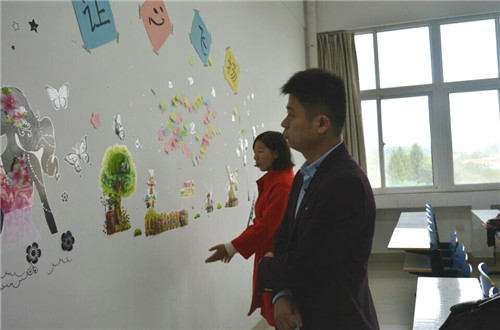 威尼斯人平台(中国)唯一官方网站
成功举办“心情墙”评比活动