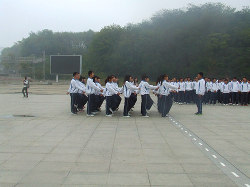 威尼斯人平台(中国)唯一官方网站
举行2012级新生广播操比赛